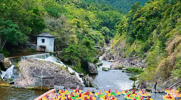 五指山红峡谷文化旅游区