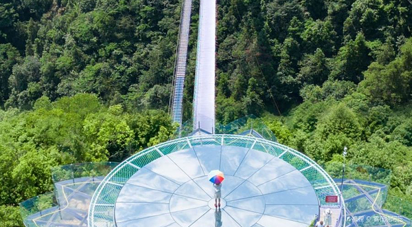 紫龙峡玻璃漂流