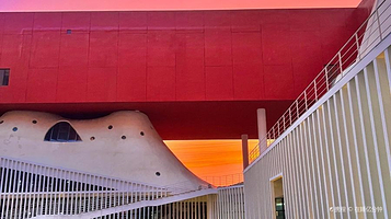 艺之卉新锐美术馆