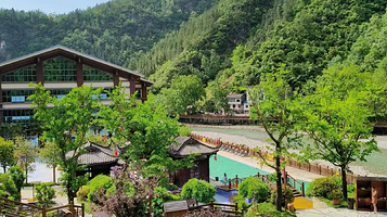 鑫达国际养生谷森林温泉