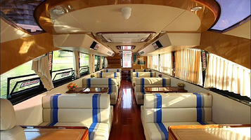 千岛湖进贤湾豪华游艇