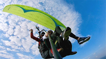 优翼飞行滑翔伞基地(花溪云顶)