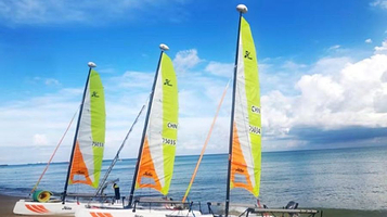 碧水云天帆船俱乐部