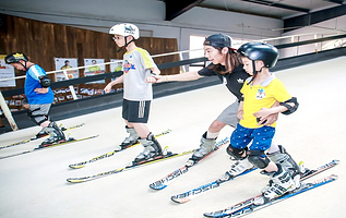 雪乐山室内滑雪(陆家嘴中心天津店)