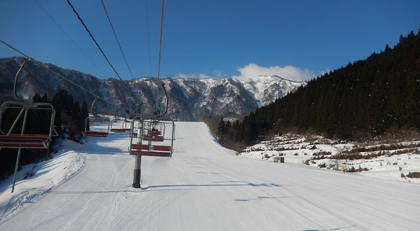 冰之山国际滑雪场