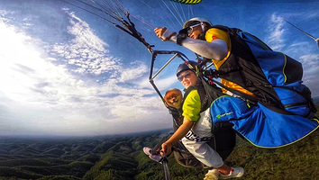 六景霞义山滑翔伞基地