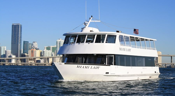 小岛皇后号游船