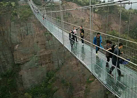 石牛寨峡谷漂流