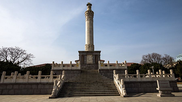 中苏友谊纪念塔