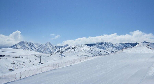 天山天池国际滑雪场