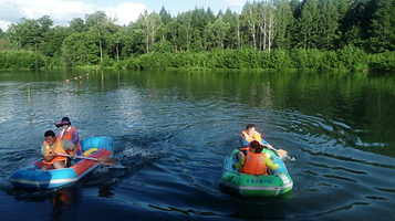 鸭绿江漂流旅游景区