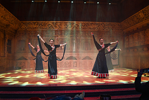 建塘镇锅庄舞体验馆