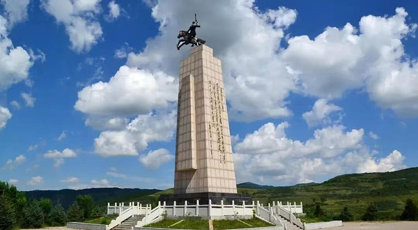 红军长征青石嘴战斗纪念碑