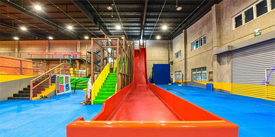 乐泡团建户外拓展俱乐部