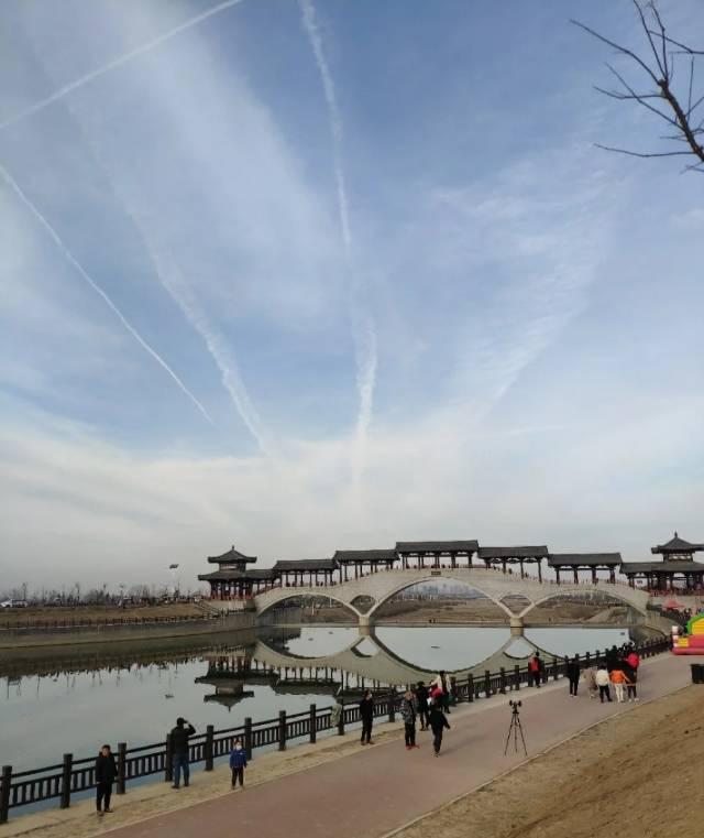 天桥湖景区