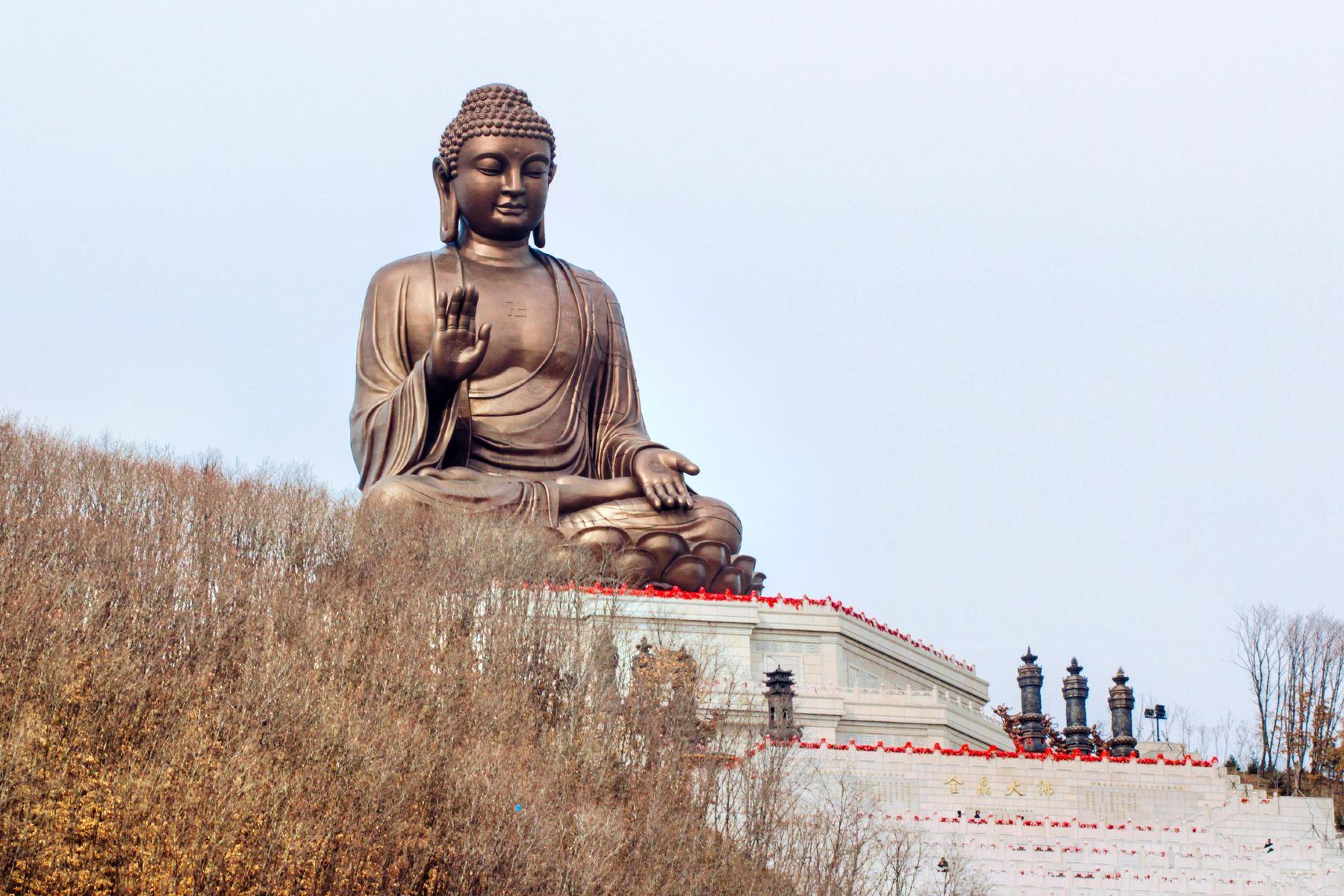 金鼎大佛