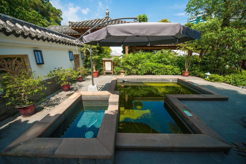 源脉温泉园