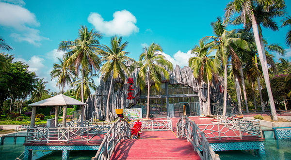 南湾猴岛生态旅游区