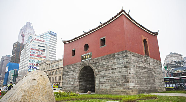 台北府城北门