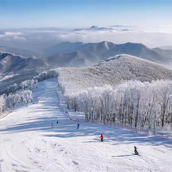中旅松花湖滑雪场