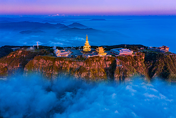 峨眉山第 1 张图片
