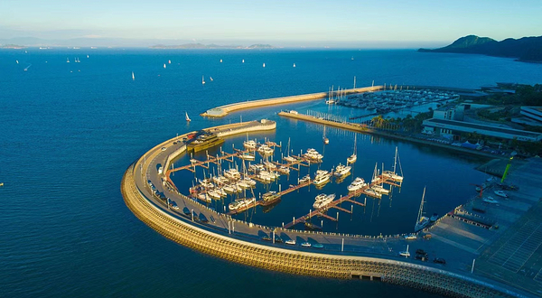 大鹏半岛洲际游艇航海中心