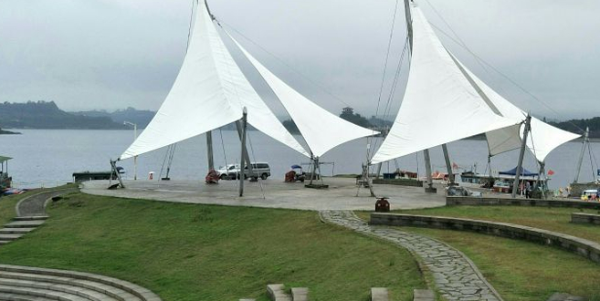 长寿湖西岸公园