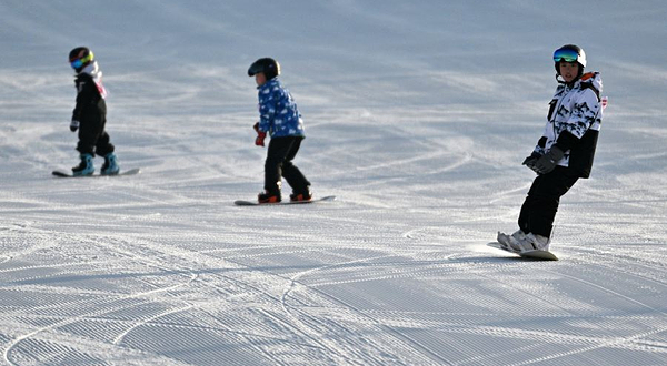 龙之山东归滑雪场