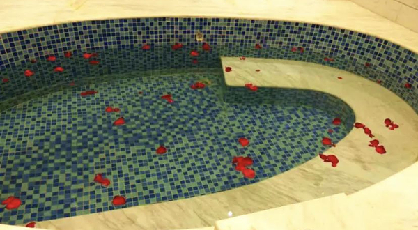 温泉商贸中心SPA