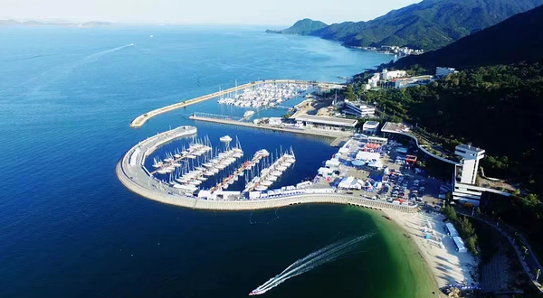 法拉帝游艇航海俱乐部