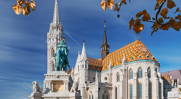 圣伊什特万雕像