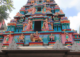 马里阿曼印度寺庙