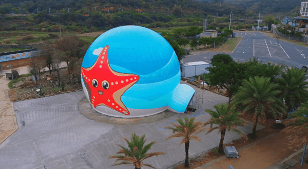 360极限飞球-飞越168球幕影院