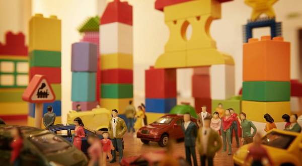 《Brickman砖块大百科-乐高认证大师A-Z》作品互动展