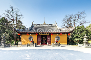 龙华寺第 1 张图片