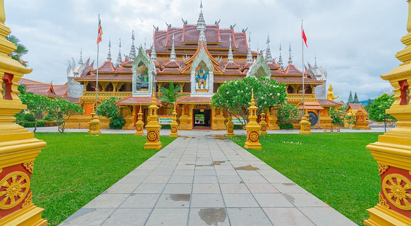 曼听御花园-佛教文化区