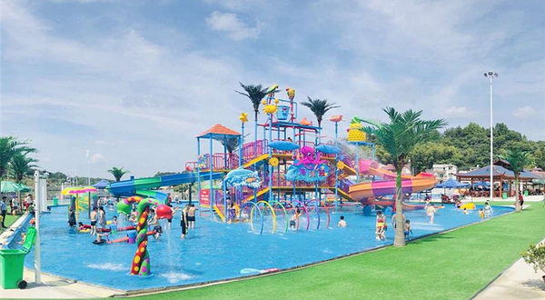 鸳鸯湖水上乐园