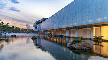 罗红摄影艺术馆