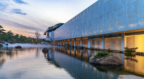 罗红摄影艺术馆