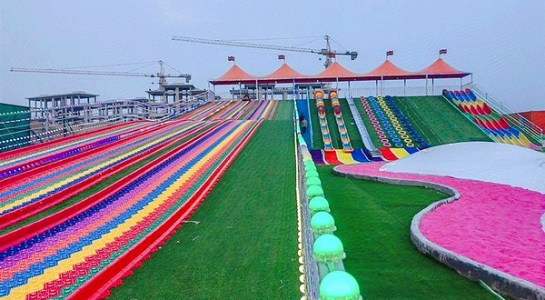 唐岛湾月亮童话亲子乐园