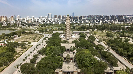 金塔公园-多宝塔第 1 张图片