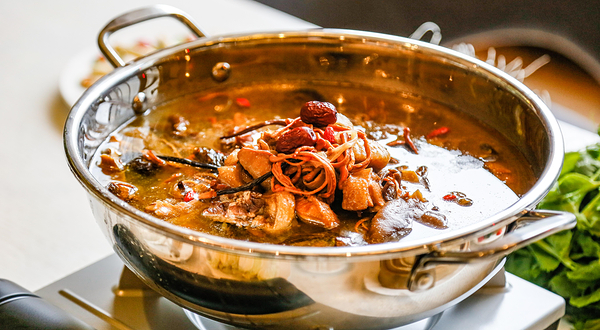 雅安智选假日酒店·智空间餐厅