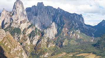扎尕那石门观景台