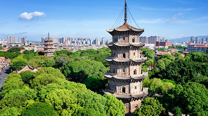 东西塔第 1 张图片