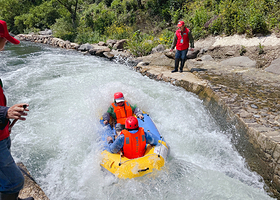 皖南大峡谷激情漂流