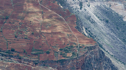 龙头山雷波大断崖第 1 张图片