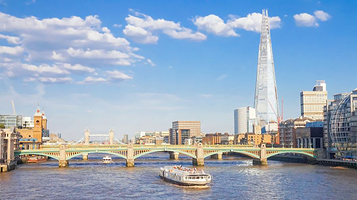 泰晤士河游轮美食观光