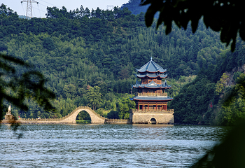 严子陵钓台景区第 2 张图片