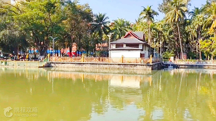 孔雀湖第 3 张图片