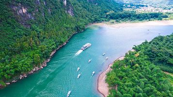 漓江兴坪段游船